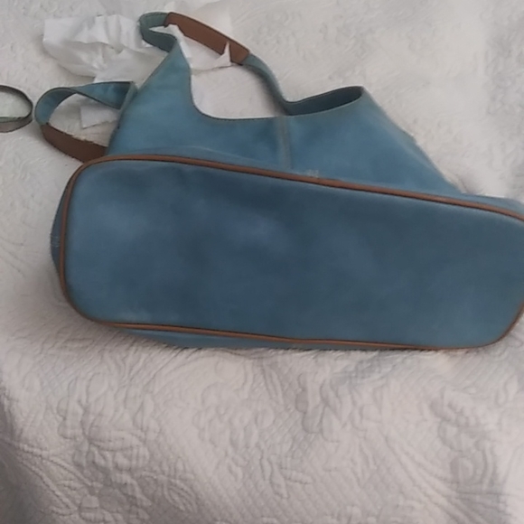 9 west accessories light blue with natural tan accents lined in tan material - Picture 9 of 12